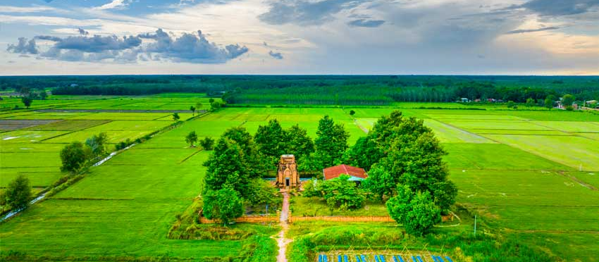 Tháp Cổ Bình Thạnh Tây Ninh